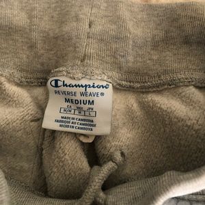 Champion reverse weave